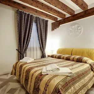 Angel's House Venecia